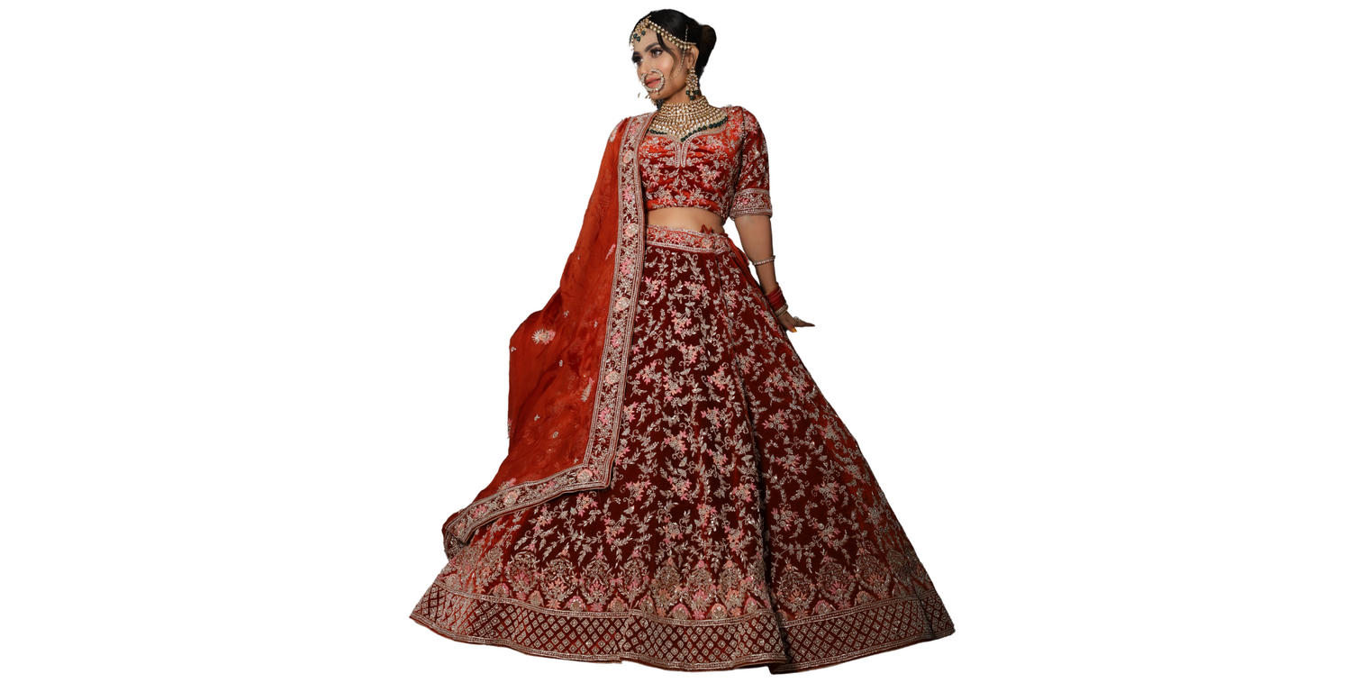 shreekama-designer-lehenga-mastering-elegance-a-guide-on-how-to-walk-in-bridal-lehenga