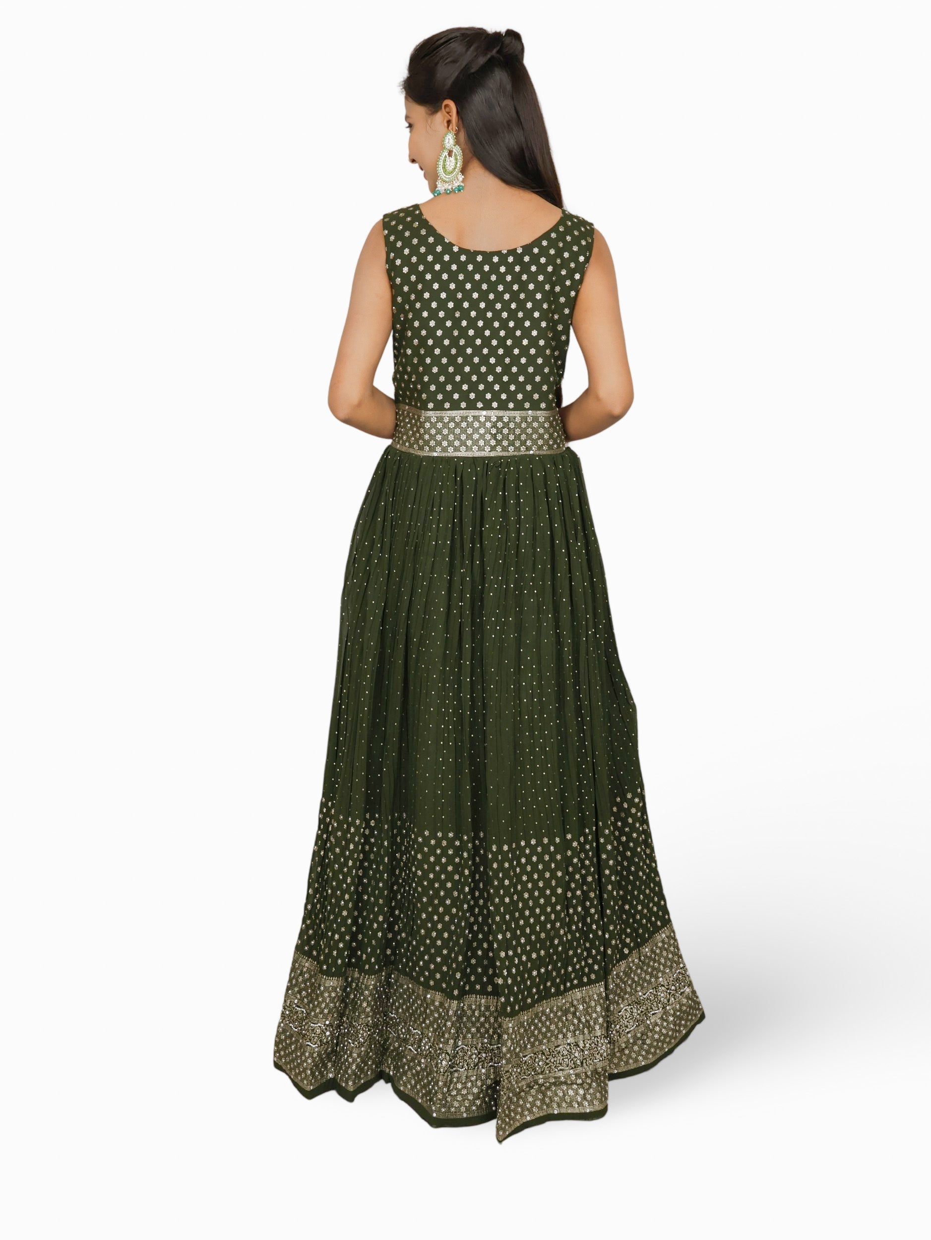 Gown with Stone &amp; Kundan Work by Shreekama Dark Green Designer Gowns for Party Festival Wedding Occasion in Noida